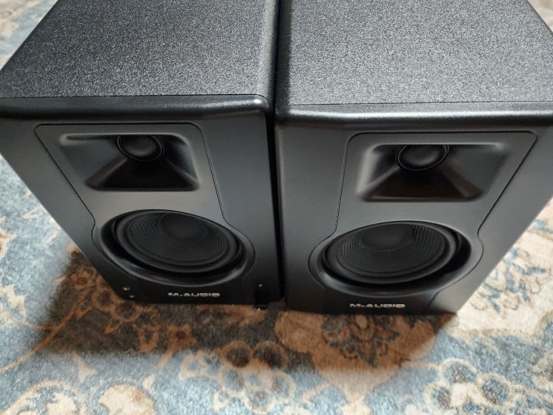 M-AUDIO BX4 スピーカー