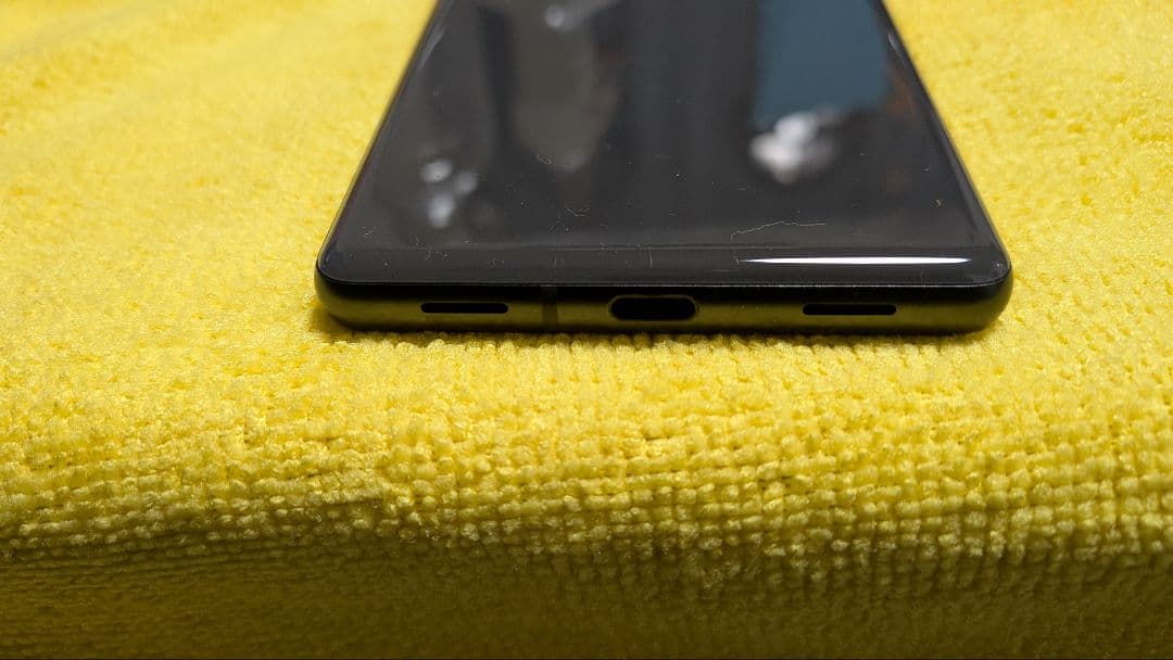 Google Pixel 7a 128GB チャコール 本体のみ simフリー