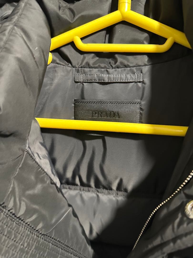 PRADA ダウンジャケット