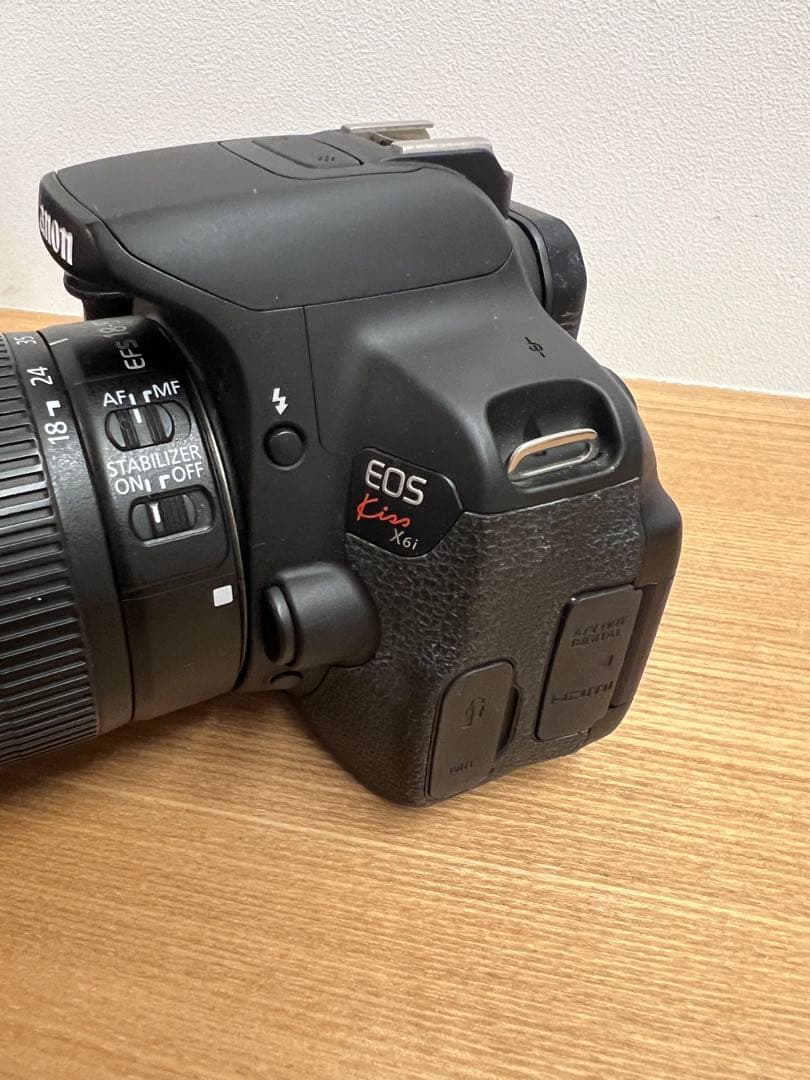 Canon EOS Kiss X6i ダブルズームキット｜18-55mm /