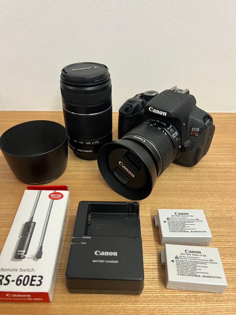 Canon EOS Kiss X6i ダブルズームキット｜18-55mm /