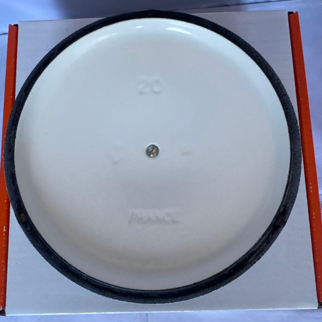 LE CREUSET ル・クルーゼ ココットロンド 20㎝ 白