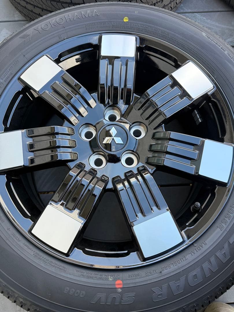 ②/4】2026式デリカd5 純正タイヤホイール4本セ ット新車外しグレードP