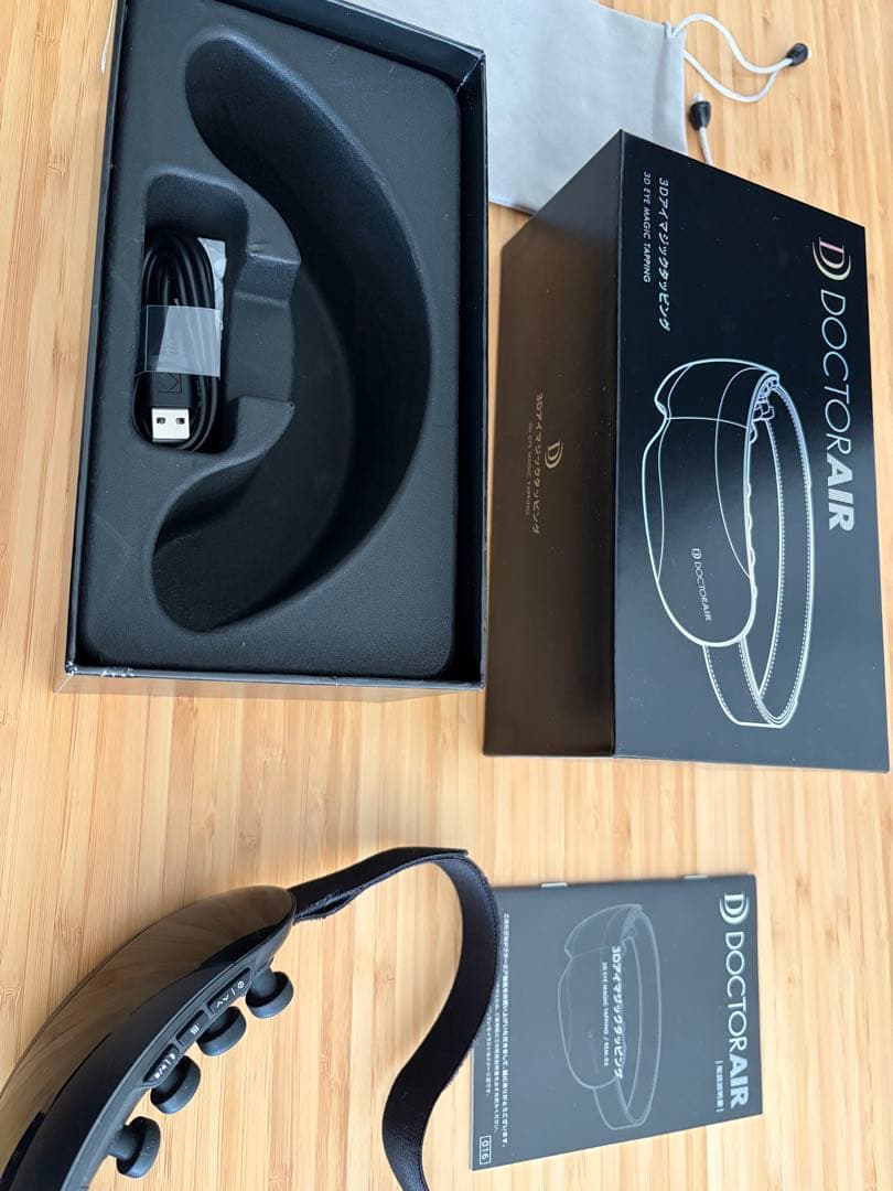 DOCTOR AIR 目もとエステ・マッサージャー