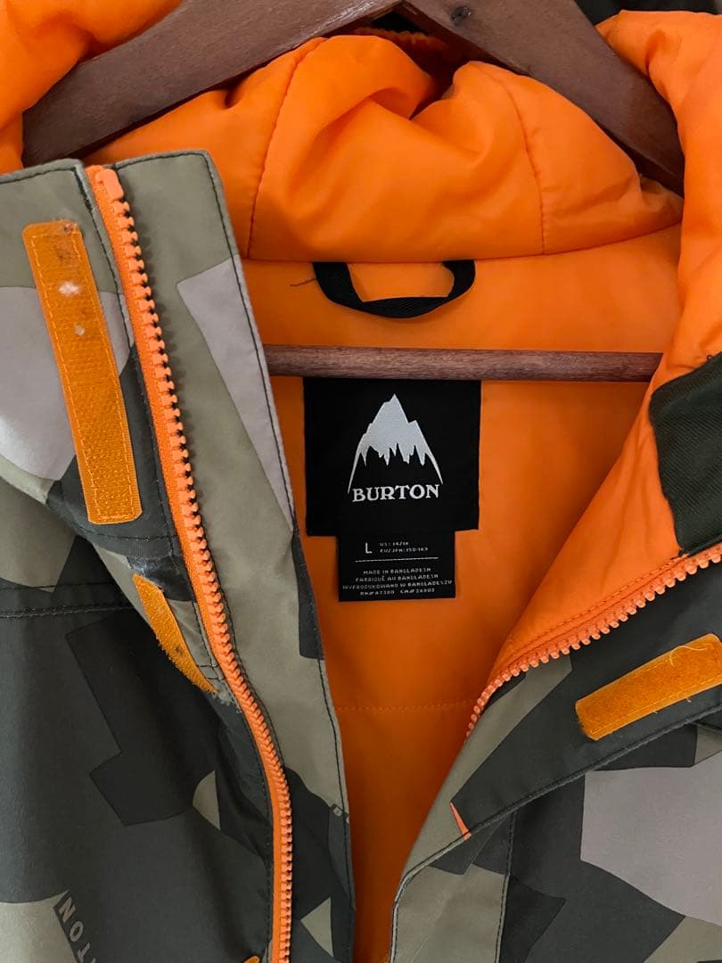 BURTON 子ども用カモフラージュジャケット上下