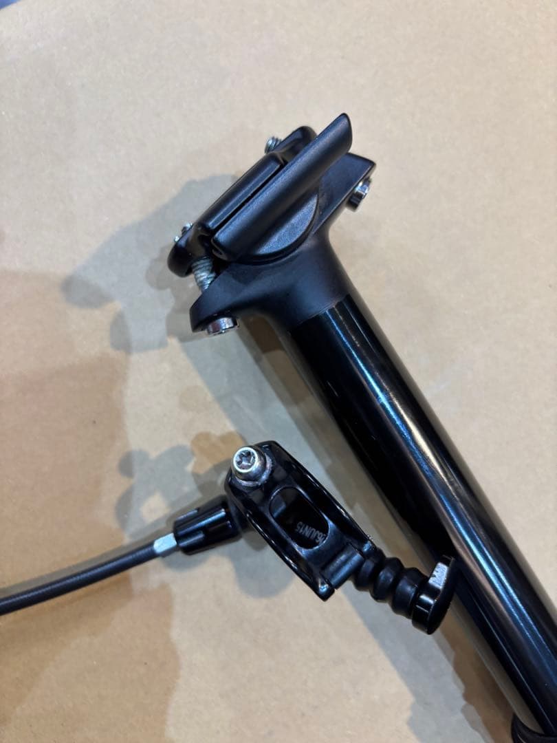 ☆ROCKSHOX REVERB ドロッパーポスト　30.9/125mm