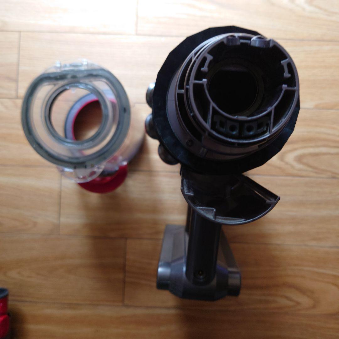 dyson v11 absolute スティッククリーナー本体＋パーツ ジャンク