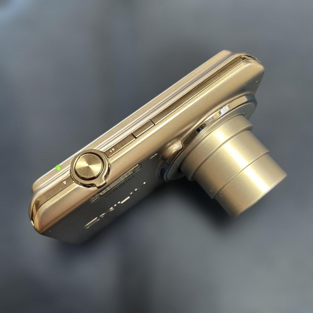 カシオCASIO EXILIM EX-ZS25デジタルカメラ　外箱SDカード付き