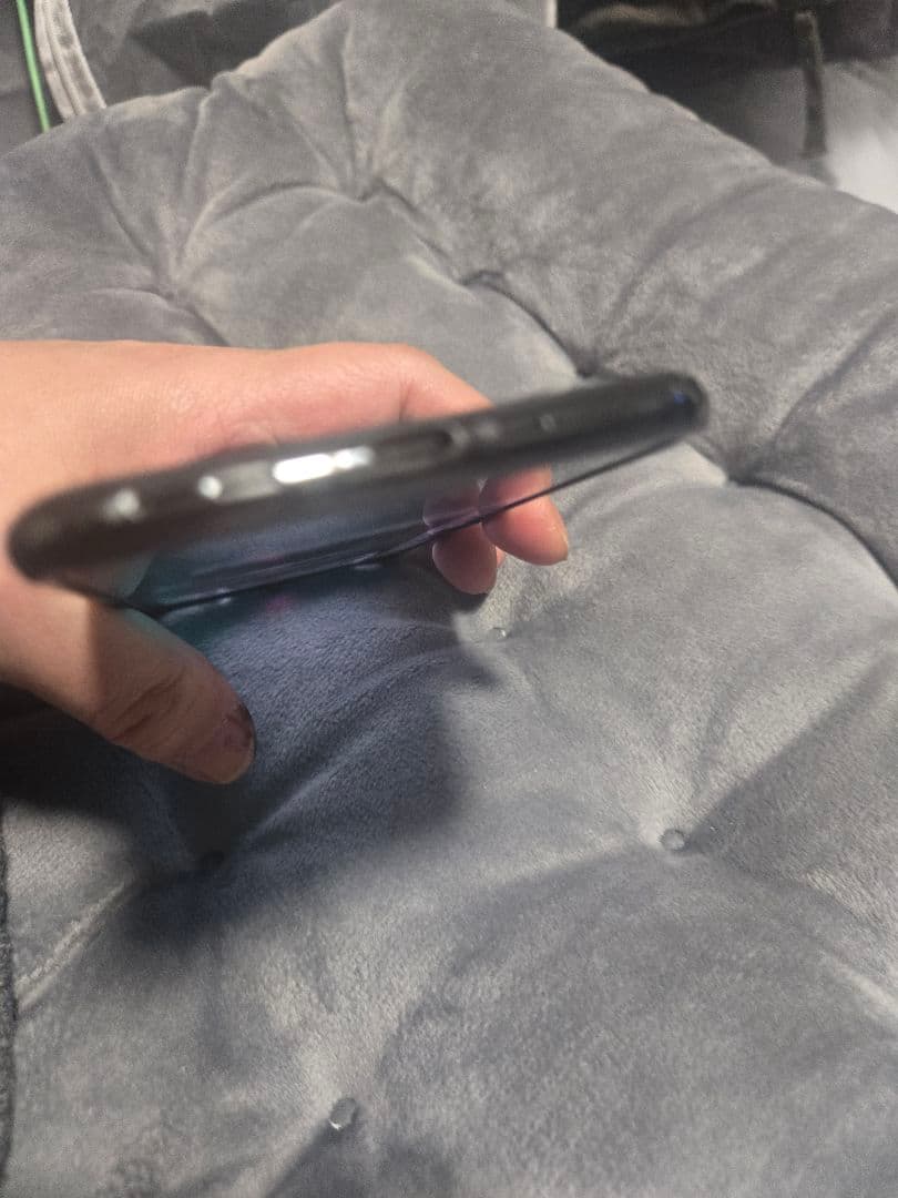 再出品　motorola razr 40 ultra ブラック 8GB RAM