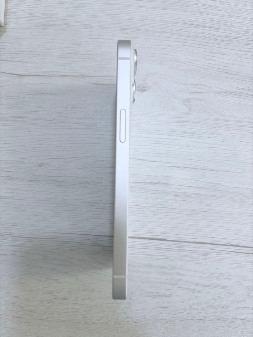 iPhone14 本体　スターライト　256GB