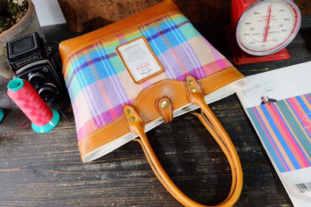 ◆AVOCAツィードと最高級トスカーナヌメ牛革トートバッグ 日本製鞄