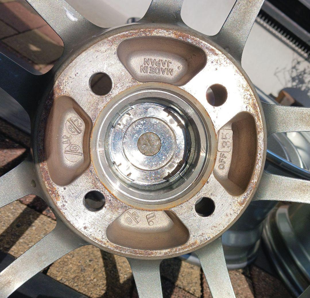 PIAA　ROZZA 15インチ 7J　PCD100　4H +35