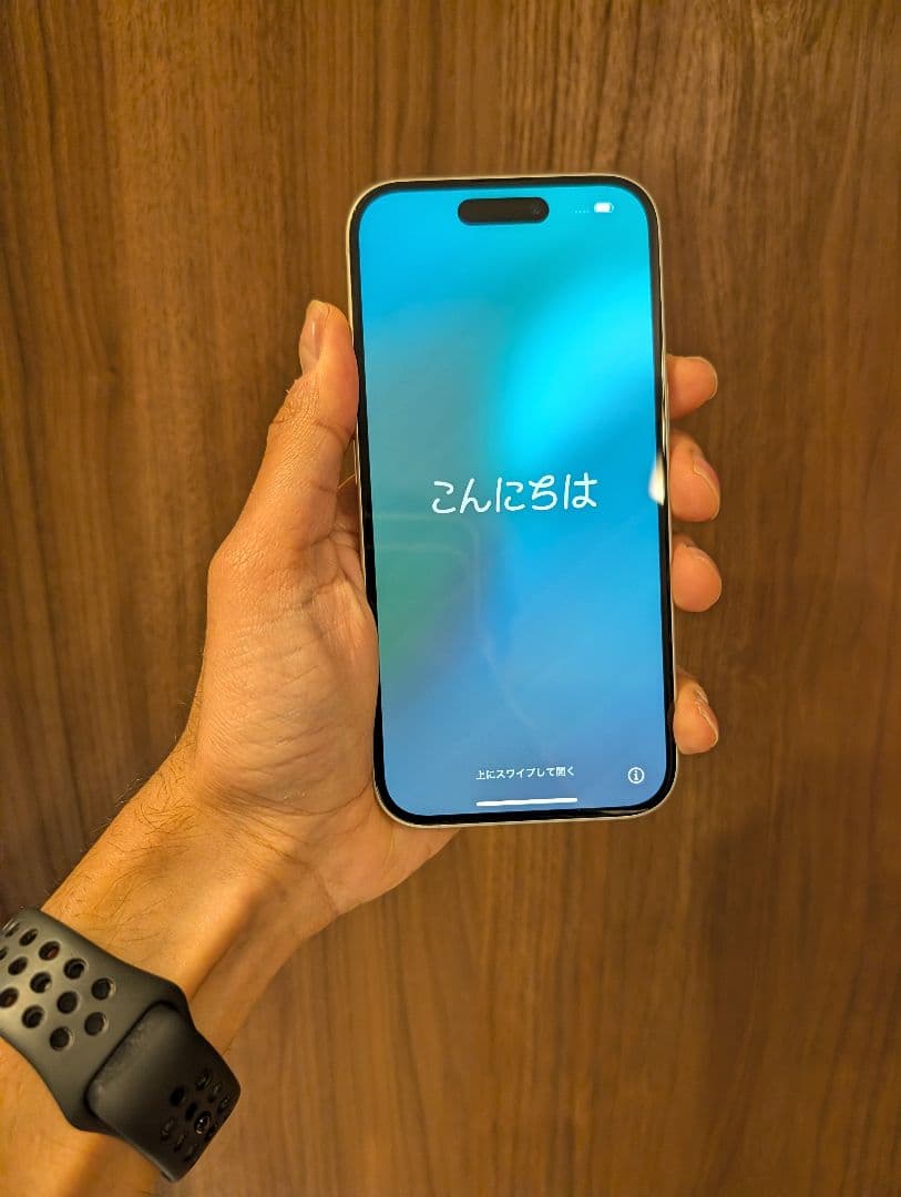 Apple iPhone 16 sim フリー バッテリー100% 美品