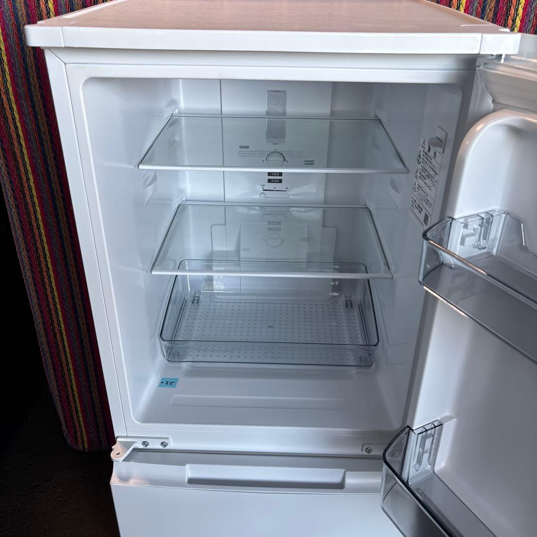 kikiシャープ中古冷凍冷蔵庫152L2024年製 形名SJ-D15K-W