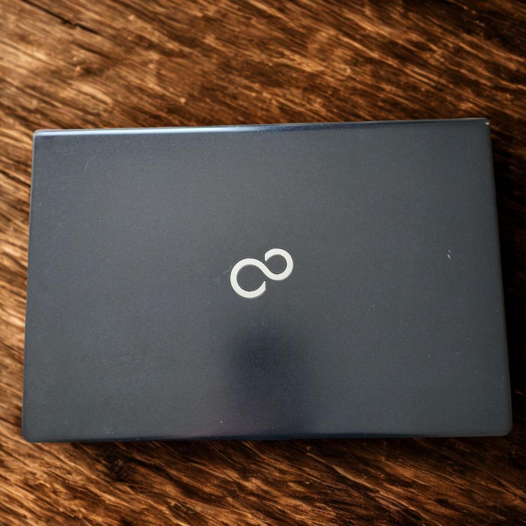 【富士通】★LIFEBOOK Core i5 第8世代 8GB Win11Pro