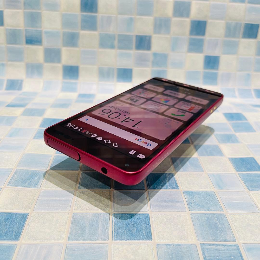 au SIM BASIO3 32GB レッド 電池良好