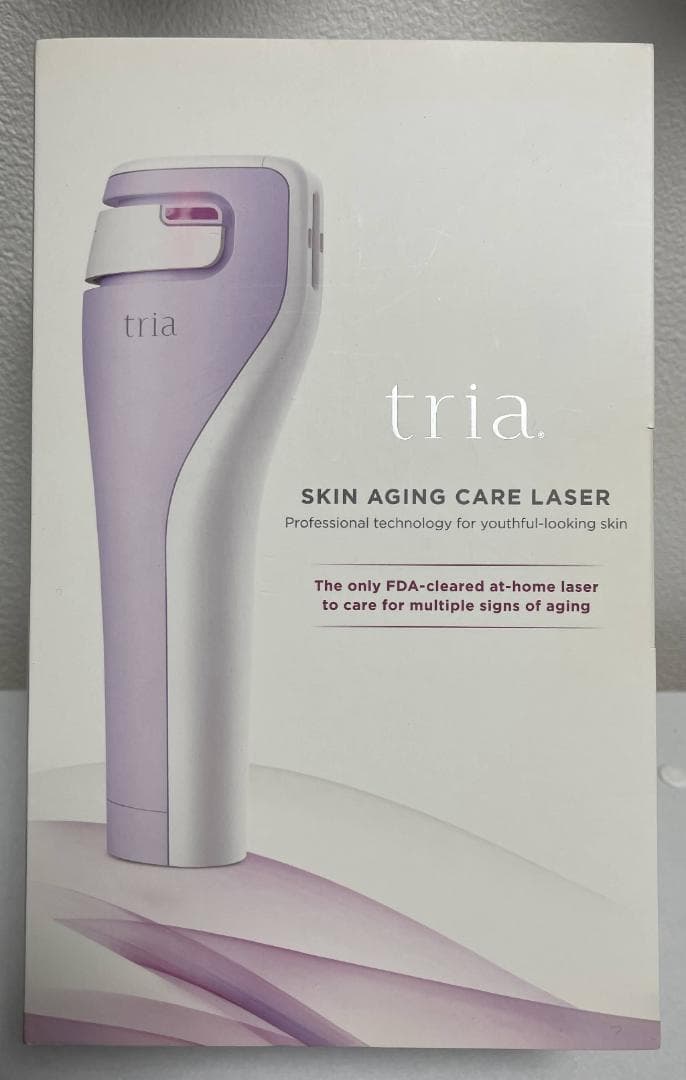 (ほぼ未使用)　トリア　スキンエイジングケアレーザー