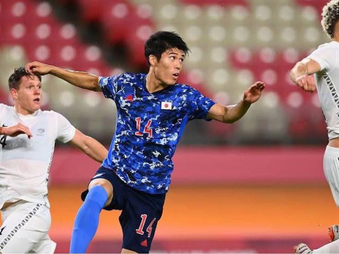 冨安健洋　直筆サイン　実使用スパイク　本物　アーセナル　日本代表　ティエンポ