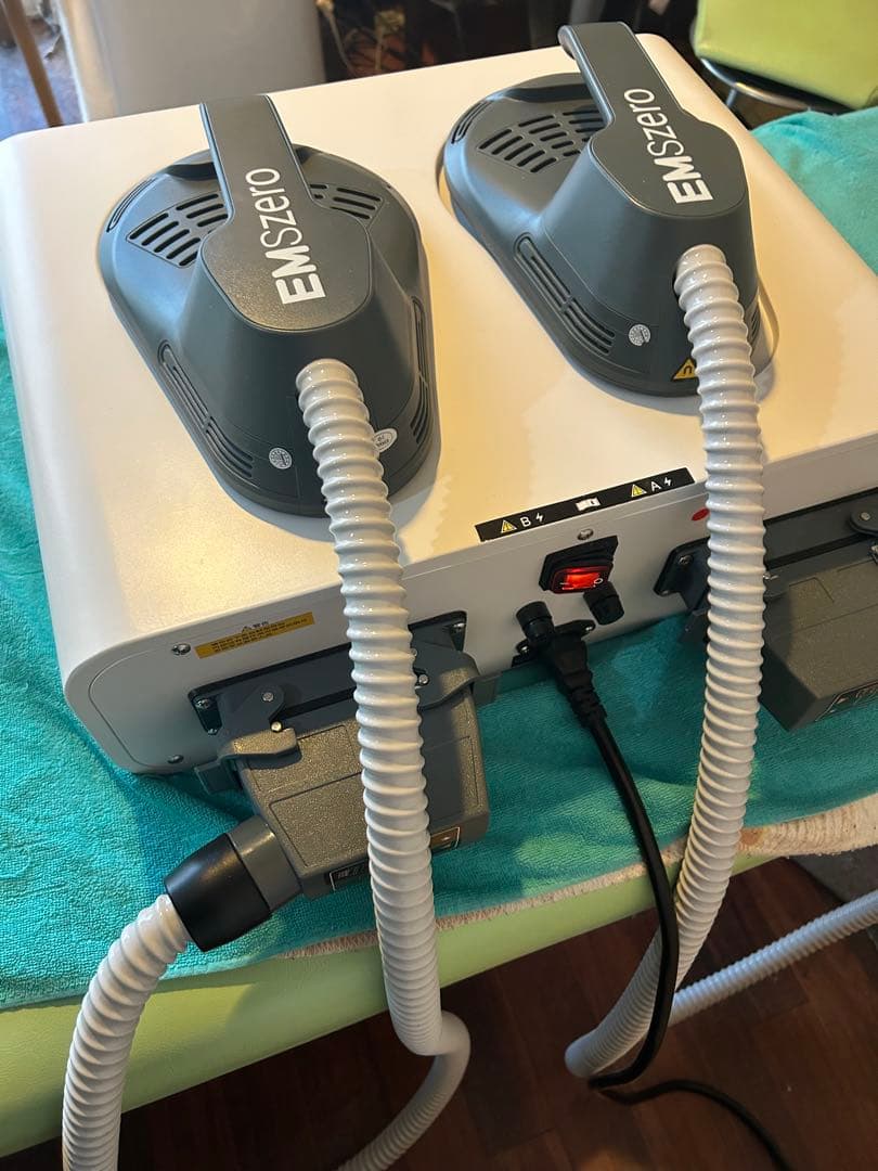 EMS 電磁波パルス痩身