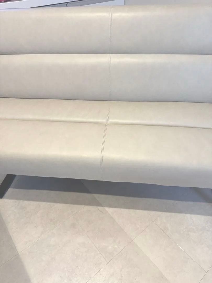 ニトリ　送料込ダイニングソファー　1脚