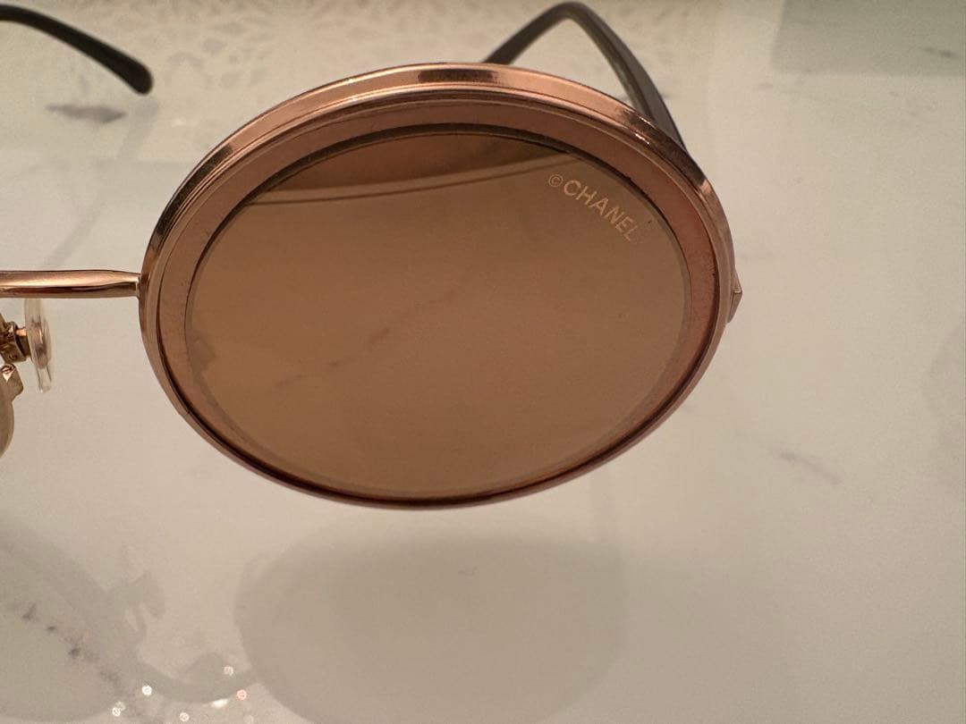 CHANEL ピンクラウンドサングラス ケース　箱付き