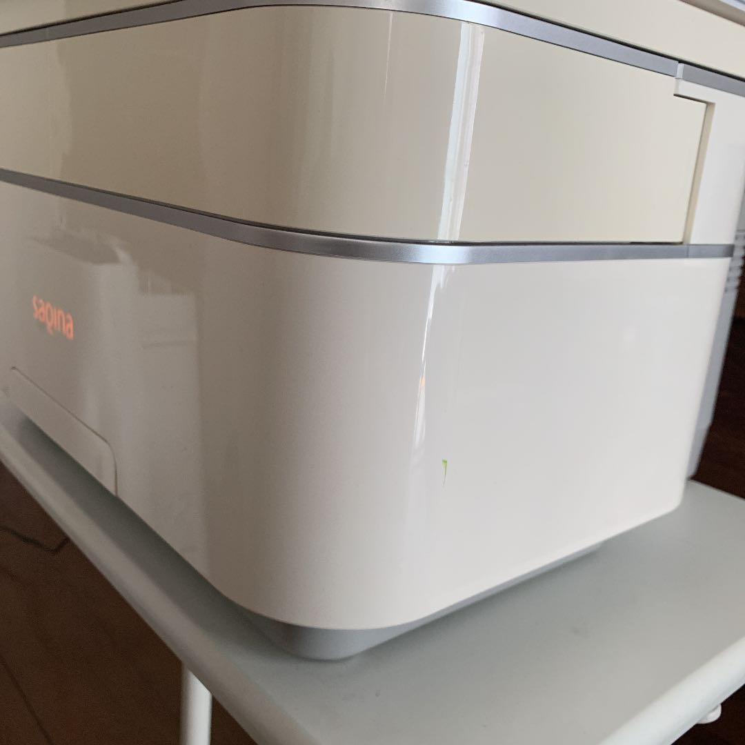 ホームケア 美顔器　サキナビジュー　SAQINABIJOU