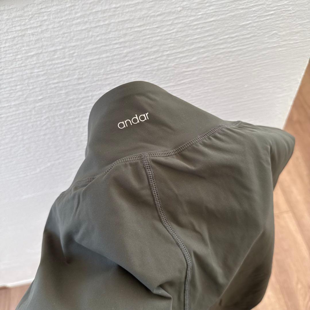 [ 美品 ] andar ジョガーフィットレギンス オリーブカーキ L