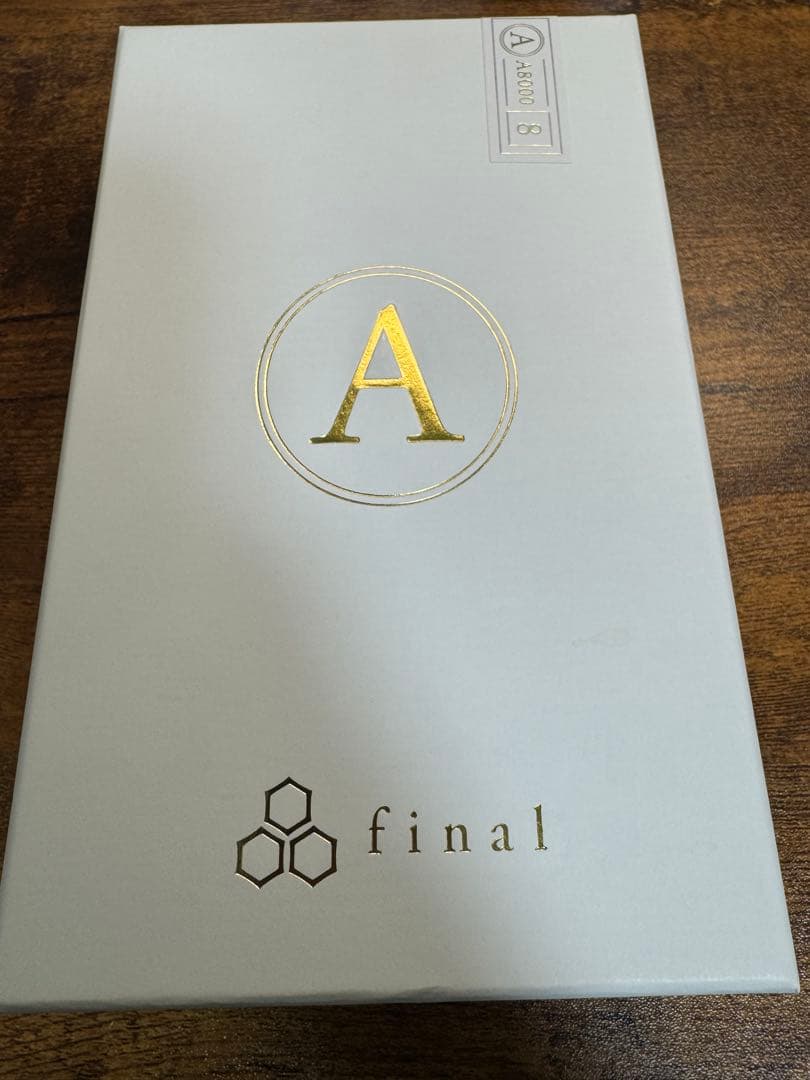 final A8000【美品】