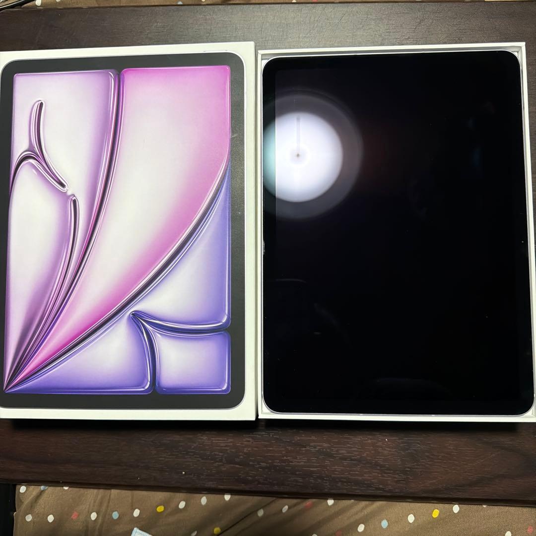 iPadAir M2 256GB セルラーモデル本体 充電器・ケーブル付き