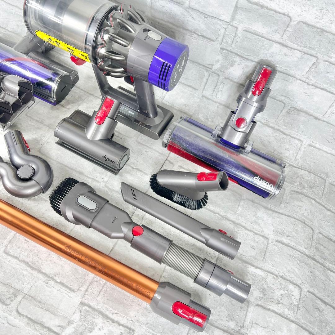 Dyson ダイソン V10 スティッククリーナー本体 各種アタッチメント付き