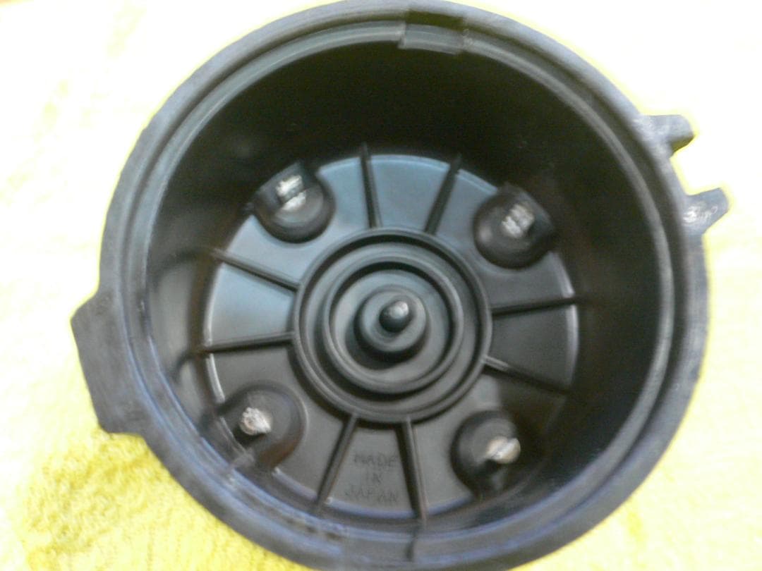 フェアレディSR311　U20エンジン部品 デストリビュータ