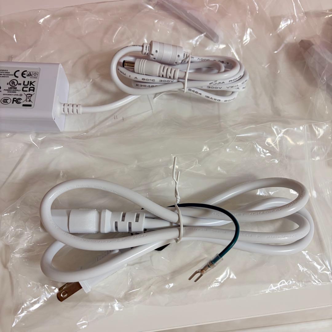 25/9/14購入 PX27U WAVE White 160Hz 4K IPS