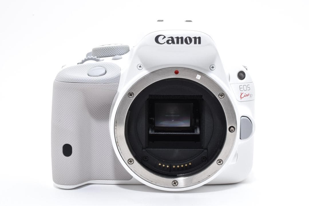 ✨女性にもおすすめ✨Canon kiss X7 ホワイト シャッター数1540回