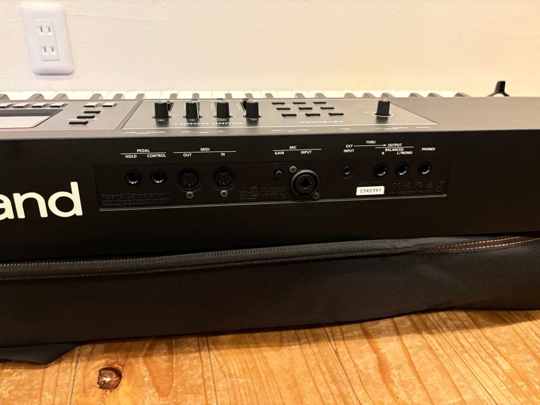 Juno-d8 CANAREケーブル 純正ケース付き