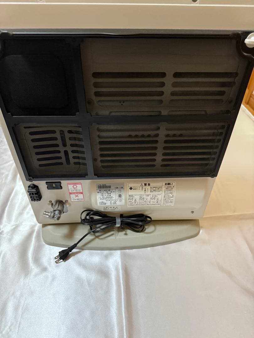 RC-L4001NP-1　ガスファンヒーター　プラズマクラスター付き