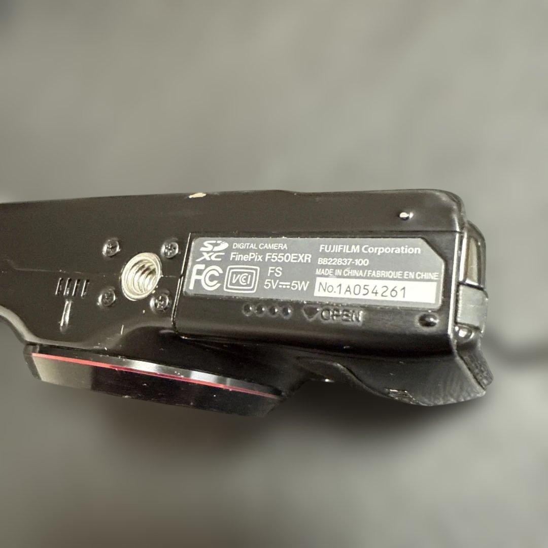 Fujifilm EXR 16メガピクセル