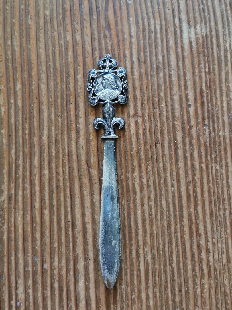 アンティーク フランス ジャンヌダルク ペーパーナイフ 騎士の百合紋 聖女の紋章