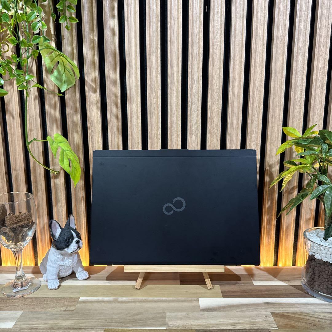 おすすめ‼️LIFEBOOK U939/A☘️最高峰i7☘フルHD☘ノートパソコン