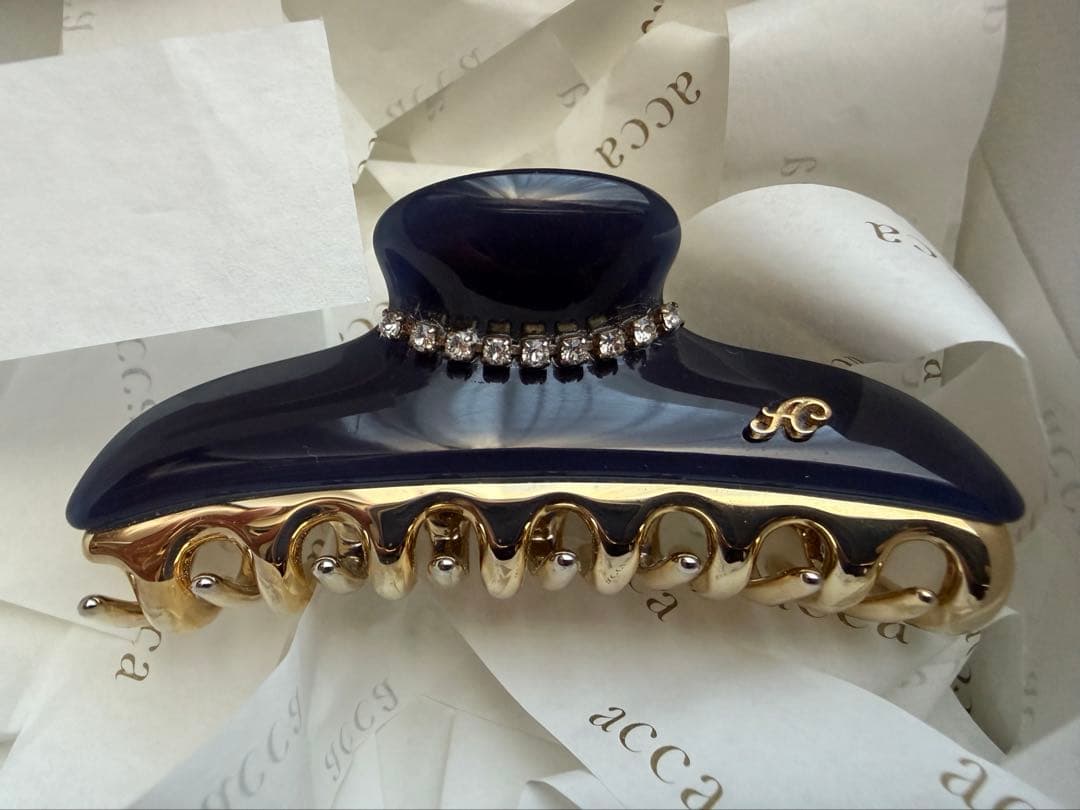 acca ネイビー ヘアクリップ