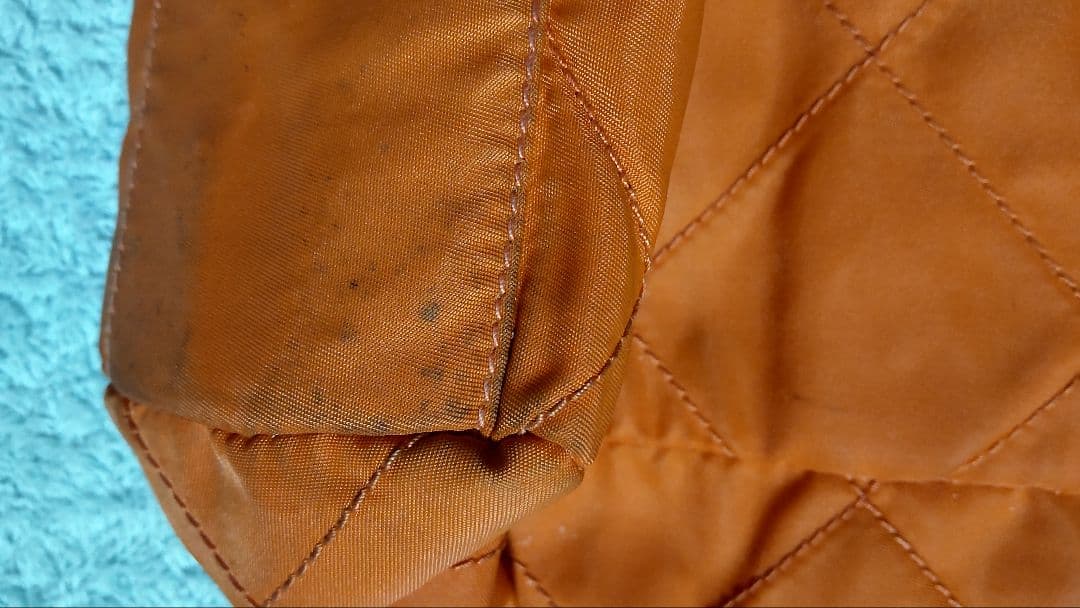 PRADA プラダ ショルダーバッグ オレンジ