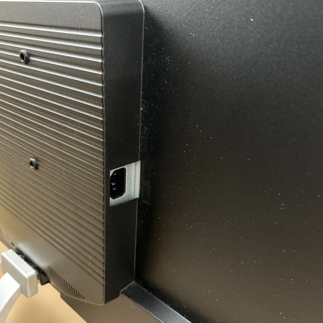 N*o様 I-O DATA ディスプレイ本体