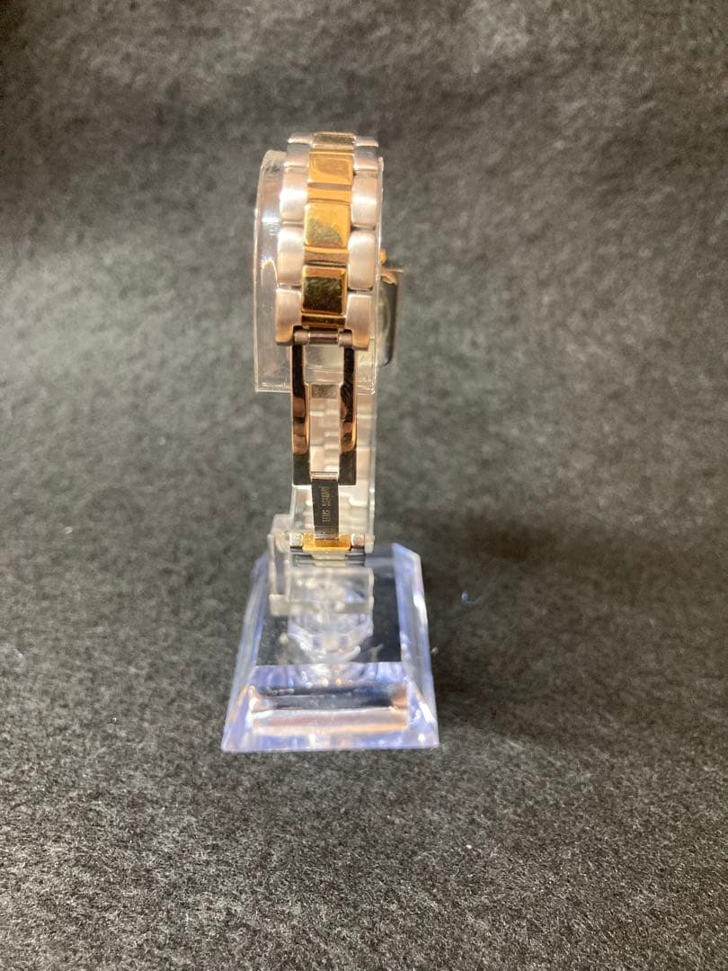 Givenchy レディース 時計 スクエア⭐︎