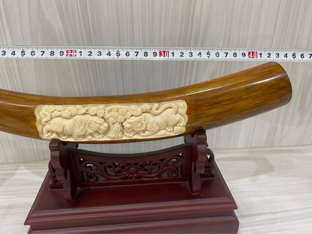 天然マンモス牙美しい手作り彫刻 虎虎生威 置物飾り