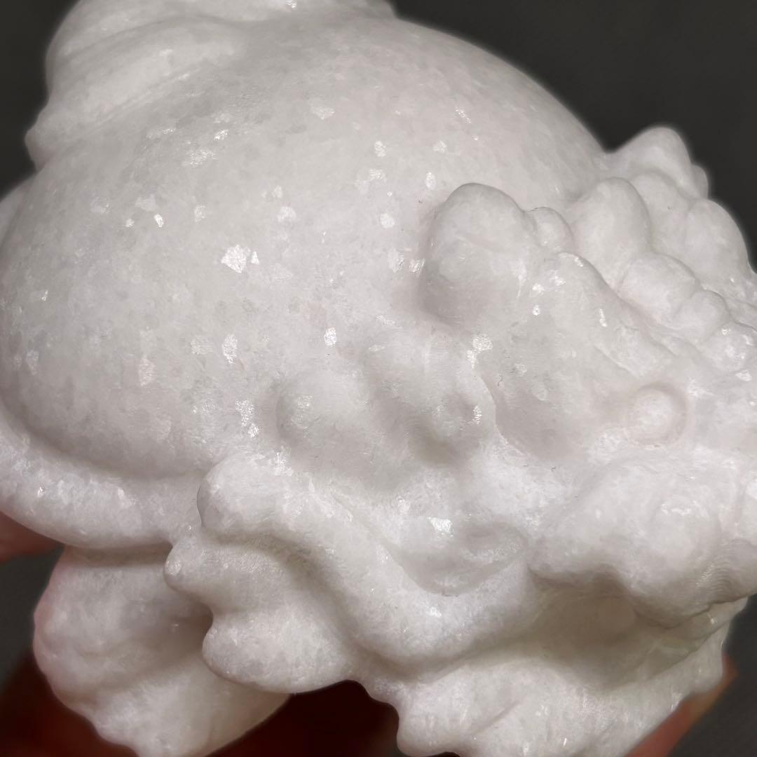アラバスター　漢白玉　ロングイ　龍亀　置物　美しい　キラキラ　451g