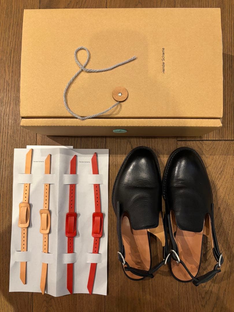 Hender Scheme chameleon strap ブラック