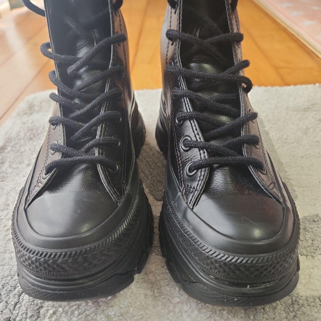 美品　CONVERSE ブラック ハイカットブーツ 厚底