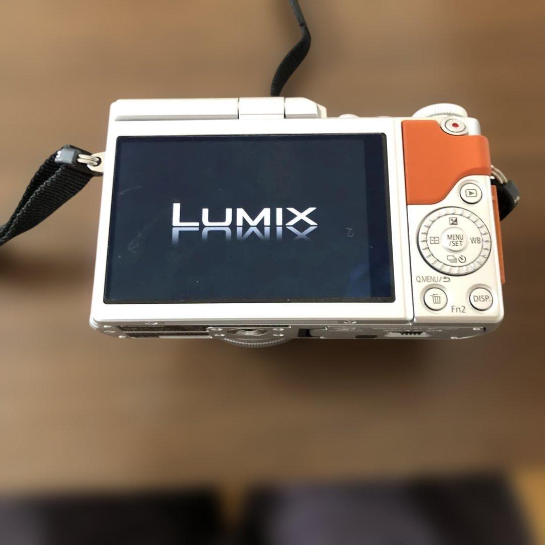 【即使用可能】LUMIX DC-GF9 ダブルレンズキット 64GBのSD付き