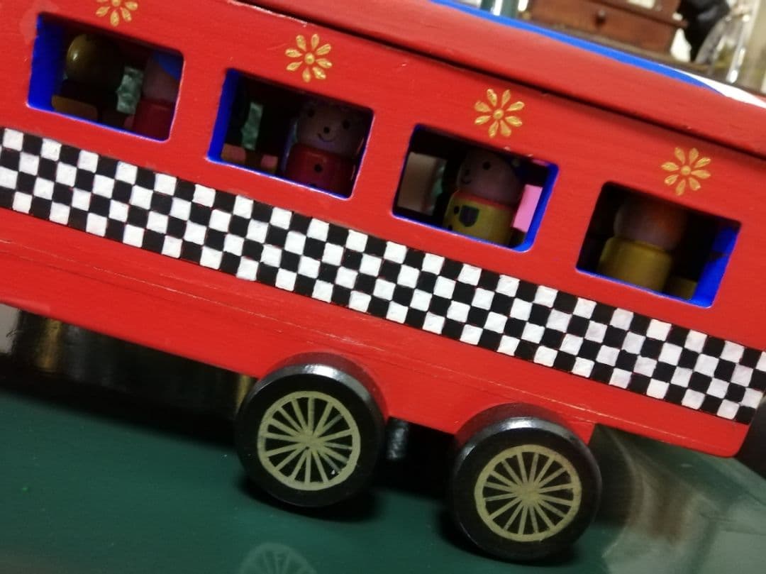 レーシングスクール★ユニオンジャック★ロンドンバス★木製