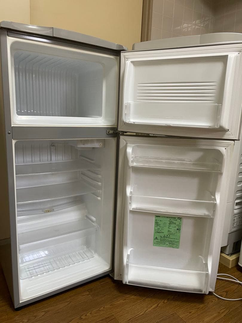 【SANYO】シルバー 2ドア冷凍冷蔵庫