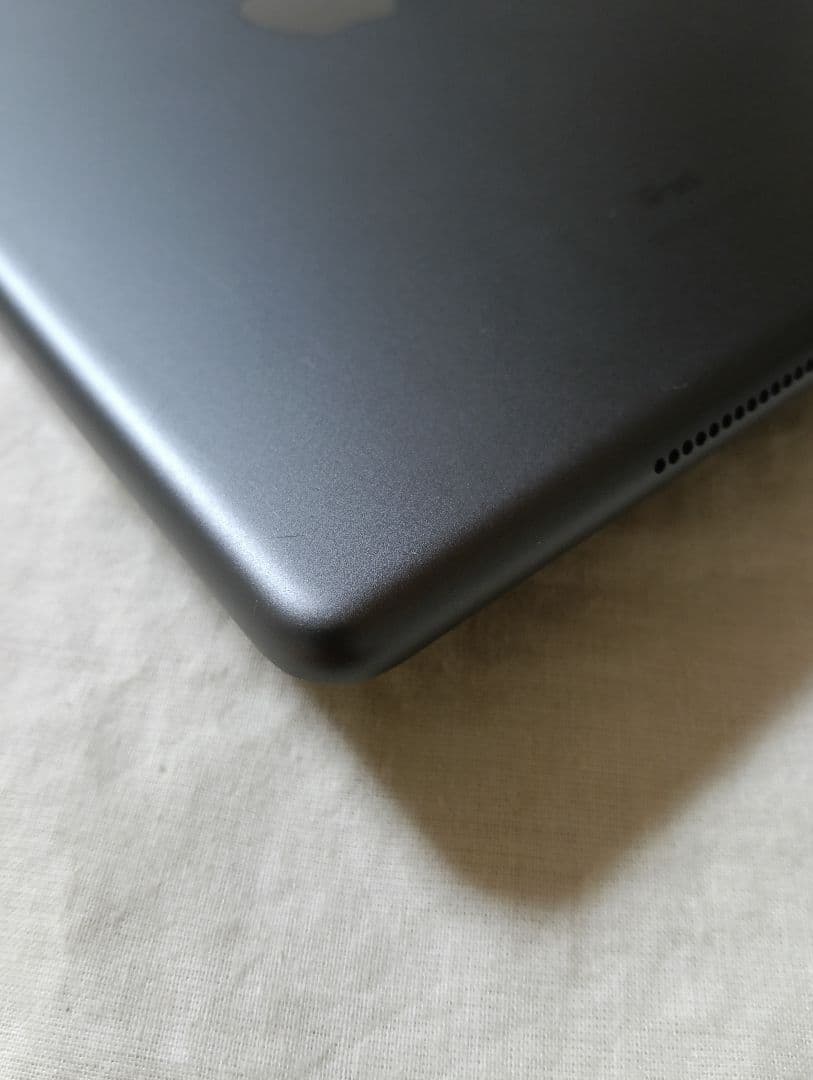 美品 iPad 第7世代 バッテリー99.7%